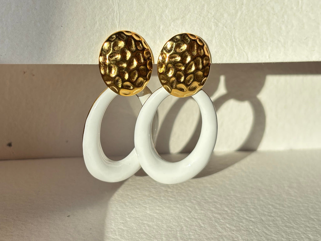 Ivory Loops