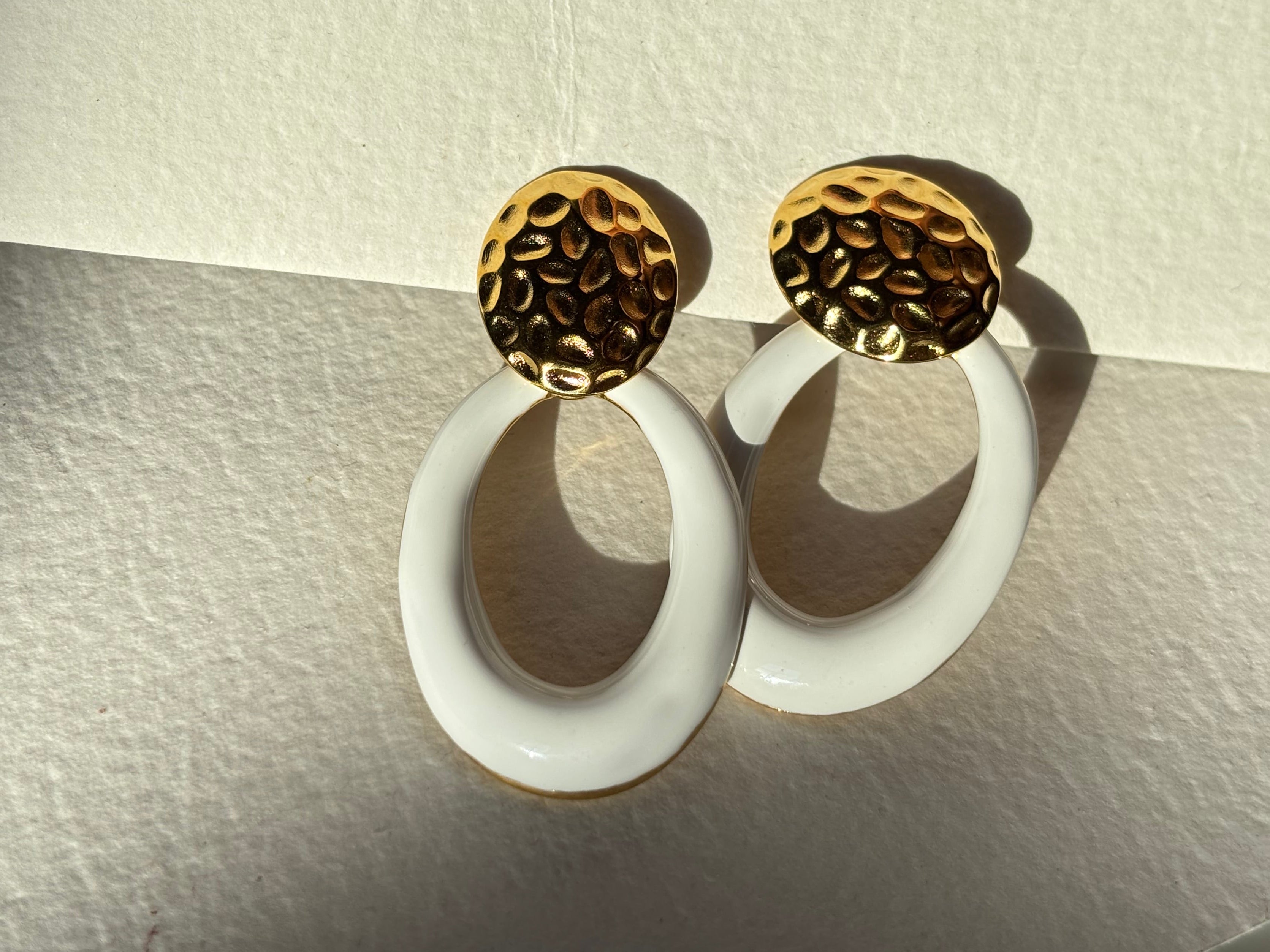 Ivory Loops